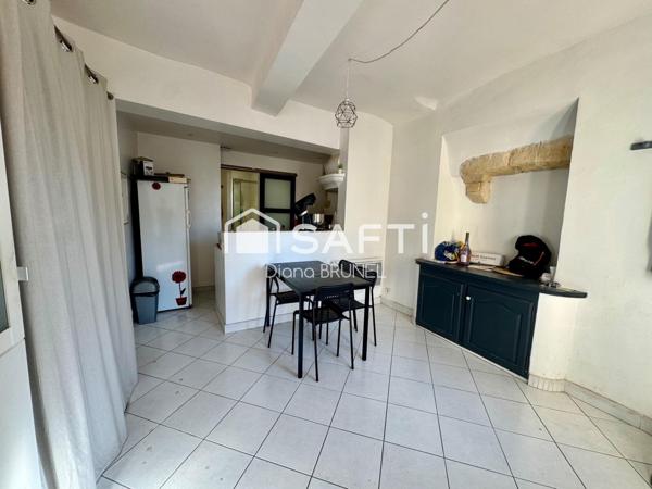 Studio avec terrasse, débarras et cave