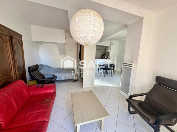 Studio avec terrasse, débarras et cave