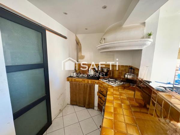 Studio avec terrasse, débarras et cave