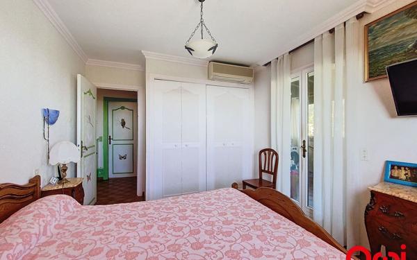 Maison à vendre    11 pièces • 515,62 m2 Sainte-Agnès