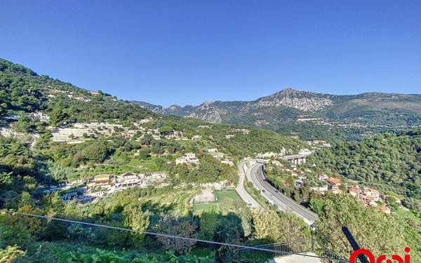 Maison à vendre    11 pièces • 515,62 m2 Sainte-Agnès