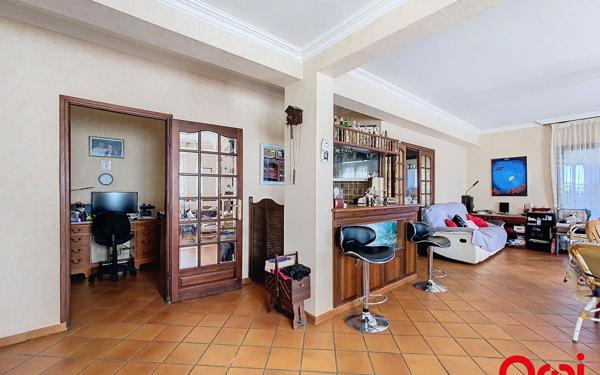 Maison à vendre    11 pièces • 515,62 m2 Sainte-Agnès