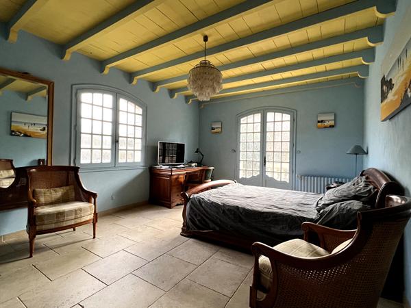 Dans un cadre exceptionnel, au coeur du village !