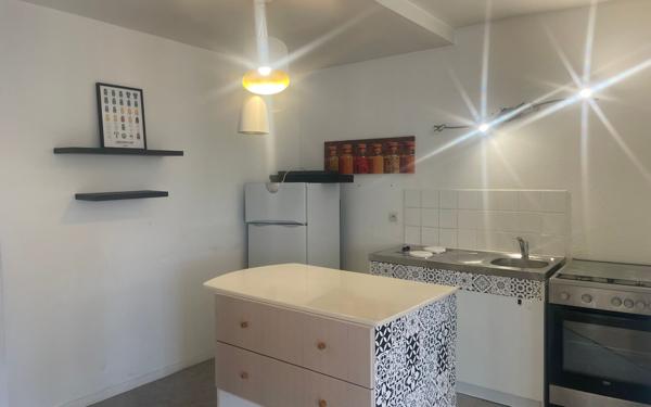 Appartement à louer    4 pièces • 104,79 m2 Saint-Junien