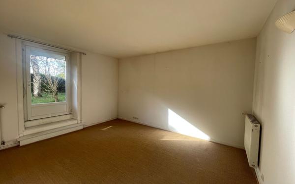 Appartement à louer    4 pièces • 104,79 m2 Saint-Junien