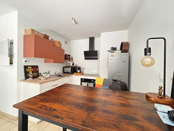 T2 avec balcon et place de parking Bergerac !