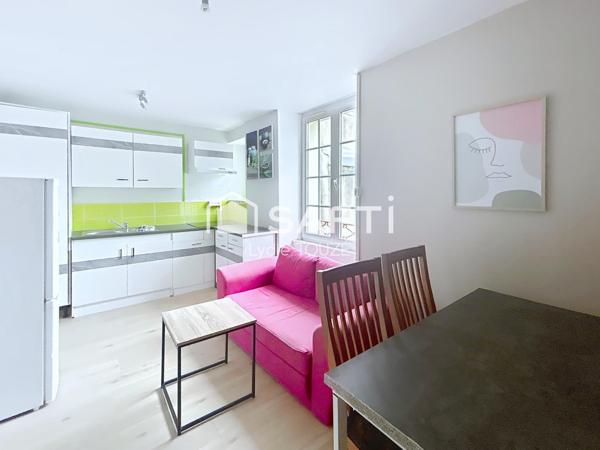 Immeuble - 3 appartements libres et meublés