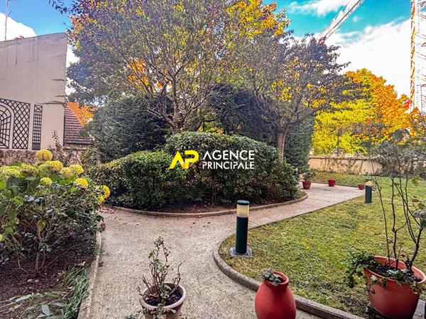 Sartrouville - Le Fresnay Vieux Pays - Appartement 5 pièces 99.98 m2 €455 800 ** - Référence 9507