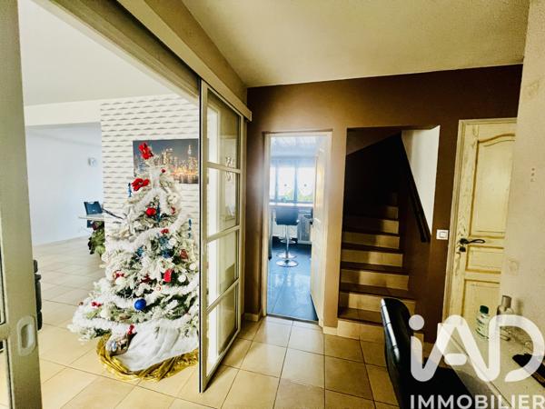 Maison à vendre 6 pièces 139 m² Domont