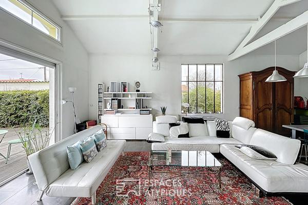 Maison style Loft avec terrasse et piscine