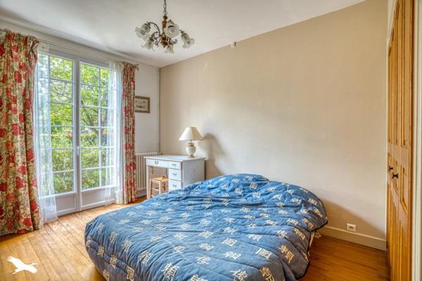 Maison à vendre |                                       Castelnau-sur-Gupie |                                        6 pièces  |  150 m²