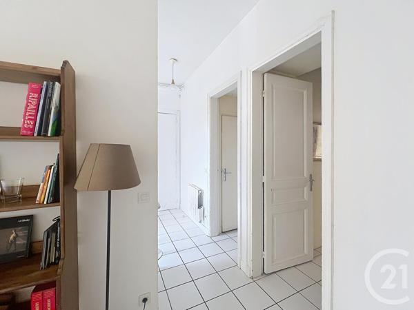 Appartement F3 à vendre  3 pièces - 63 m2 PARIS - 75020