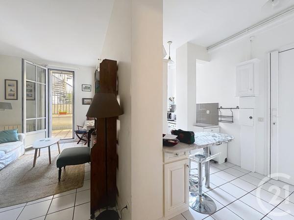 Appartement F3 à vendre  3 pièces - 63 m2 PARIS - 75020