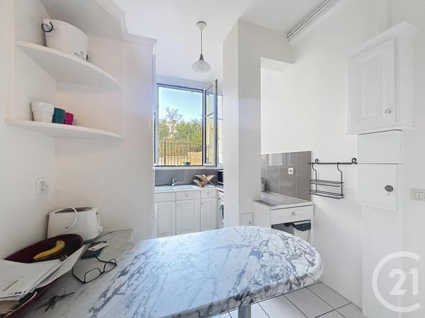 Appartement F3 à vendre  3 pièces - 63 m2 PARIS - 75020