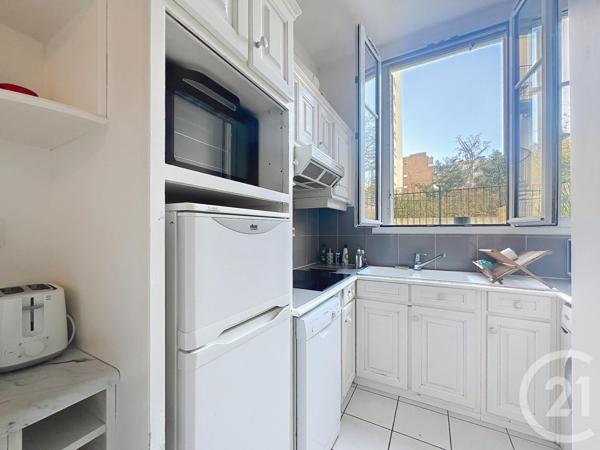 Appartement F3 à vendre  3 pièces - 63 m2 PARIS - 75020