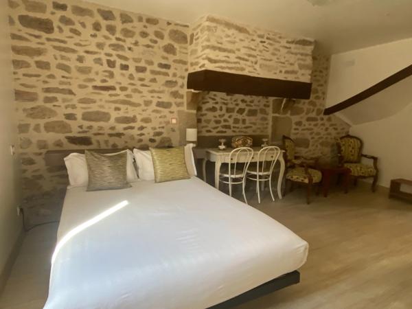 4 Chambres d'hotes dans une maison de charme et de caractère 161m² + terrain de 1124m² 116 120 €