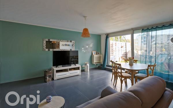 Appartement à vendre    3 pièces • 78 m2 Cannes