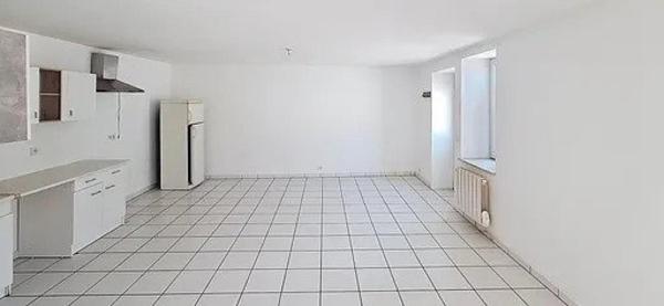 Maison de village d'environ 70m² utiles - 56m² habitables