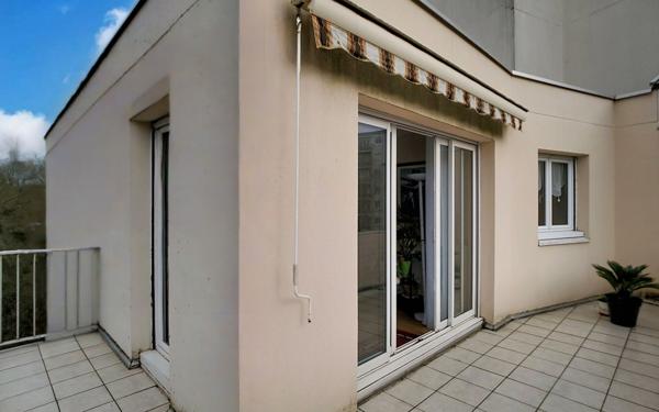 Appartement à vendre    4 pièces • 82 m2 Nantes