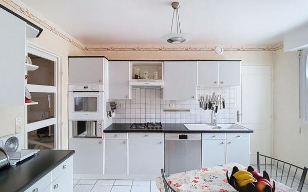 Appartement à vendre    4 pièces • 82 m2 Nantes