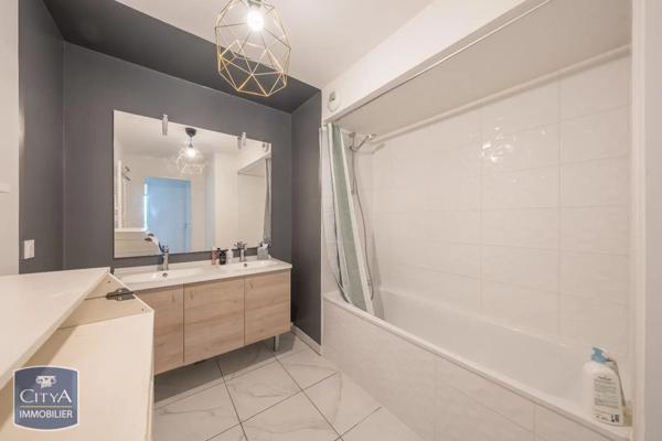 Appartement à vendre 4 pièces 99m²