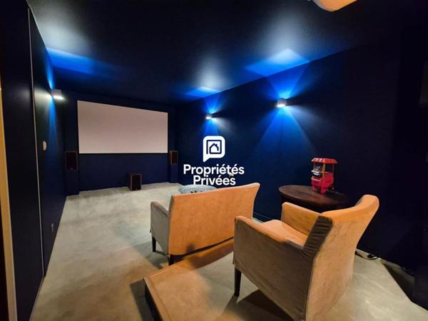 Maison 245m2 - Valserhône 01200 - 635'000