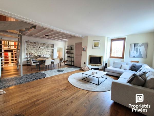Maison 245m2 - Valserhône 01200 - 635'000