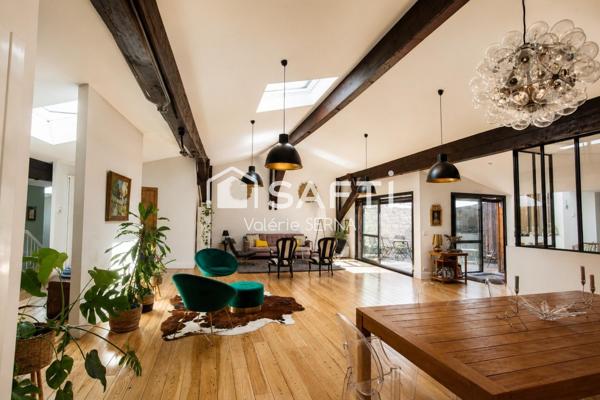 Un loft de caractère de 280 m² complété par 320 m² d'espaces aux multiples possibilités