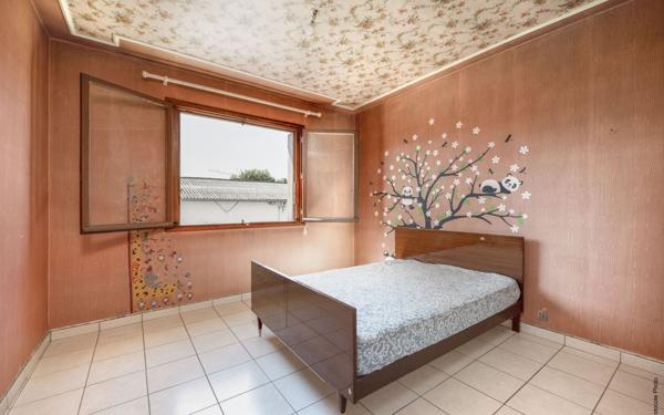 Immeuble à vendre    4 pièces • 175 m2 Aucamville