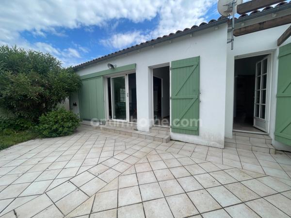 Maison 5 pièces avec un studio au BOIS PLAGE EN RE (17580)