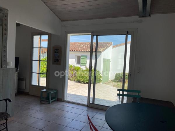 Maison 5 pièces avec un studio au BOIS PLAGE EN RE (17580)