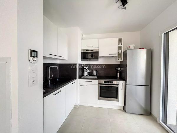 Vente                                                      Appartement
                        
                     2 pièces                      45 m2                     à Calvi