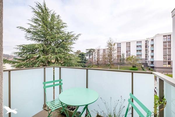 Appartement à vendre |                                       Oullins |                                        5 pièces  |  80 m²