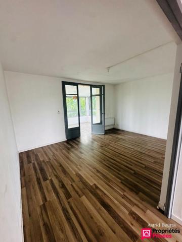 Maison Labarthe Sur Leze 6 pièces142 m2