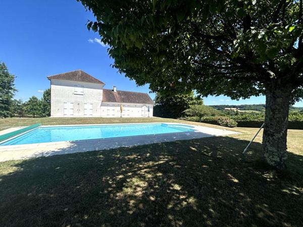 VUE UNIQUE Maison Chaulgnes 6 pièce(s) 172 m2