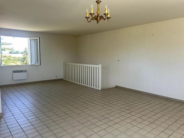 VUE UNIQUE Maison Chaulgnes 6 pièce(s) 172 m2