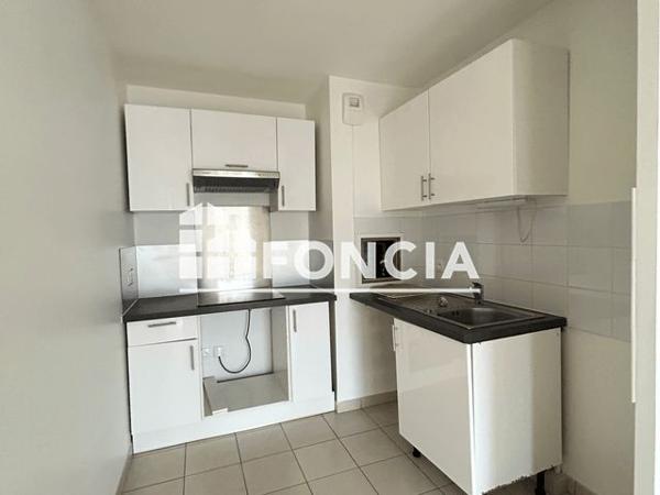 Location Appartement 3 pièces 64.29 m² - 5 RUE FLORENCE ARTHAUD Massy 91300