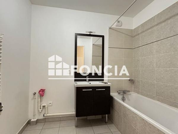 Location Appartement 3 pièces 64.29 m² - 5 RUE FLORENCE ARTHAUD Massy 91300