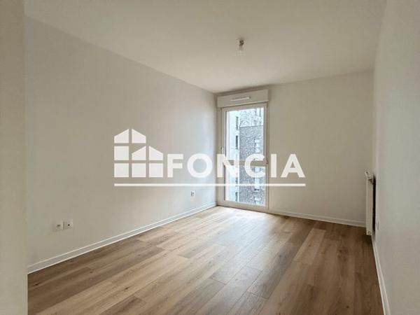 Location Appartement 3 pièces 64.29 m² - 5 RUE FLORENCE ARTHAUD Massy 91300