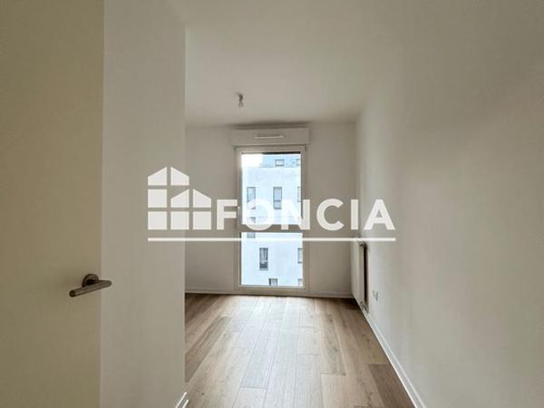 Location Appartement 3 pièces 64.29 m² - 5 RUE FLORENCE ARTHAUD Massy 91300
