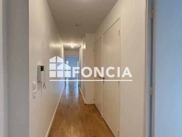 Location Appartement 3 pièces 64.29 m² - 5 RUE FLORENCE ARTHAUD Massy 91300