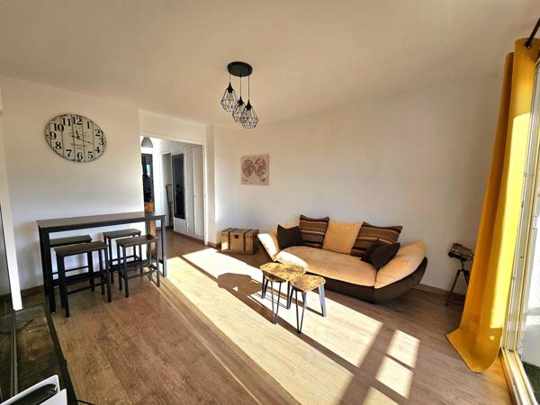 PONT DE VIVAUX- Magnifique Appartement T3 à Marseille 13010