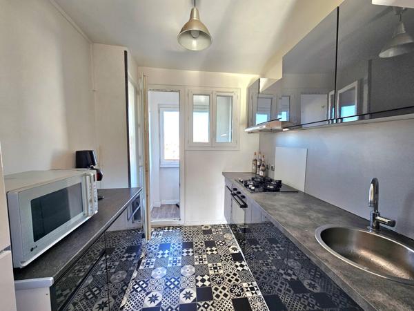 PONT DE VIVAUX- Magnifique Appartement T3 à Marseille 13010
