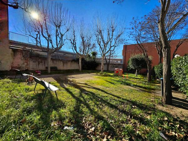 PONT DE VIVAUX- Magnifique Appartement T3 à Marseille 13010