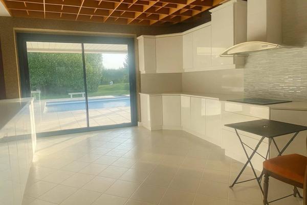 03800 GANNAT PROPRIÉTÉ AVEC PARC NATUREL AVEC VILLA 6 PIÈCES AVEC PARC NATUREL, AVEC GARAGES 3 PLACES AVEC PLACE DE PARKING AVEC TERRASSE, AVEC PICINE ET COURT DE TENNIS (HELIPORT)