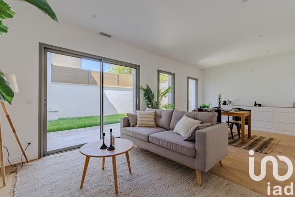 Maison à vendre 5 pièces 113 m² Mérignac