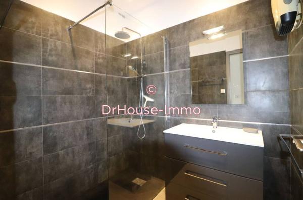 Maison à vendre 14 pièces de 300 m²