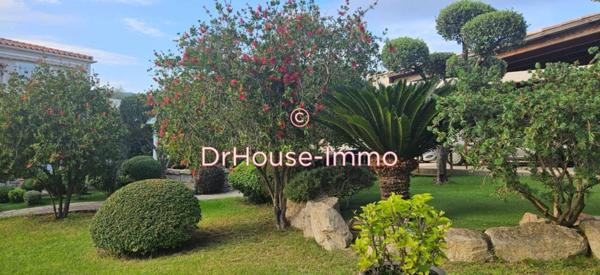 Maison à vendre 14 pièces de 300 m²