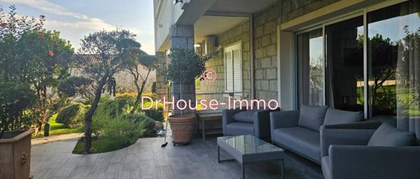 Maison à vendre 14 pièces de 300 m²