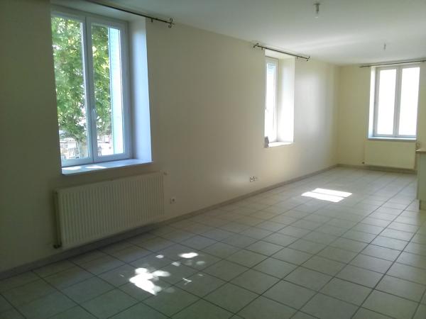 IMMEUBLE 400M2 QUINCIEUX